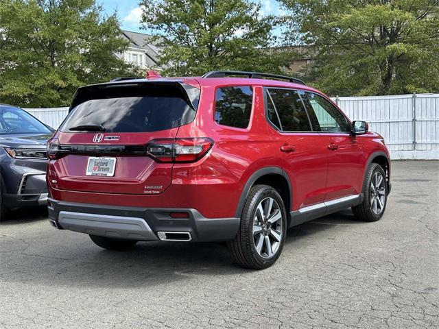 new 2025 Honda Pilot car, priced at $51,450