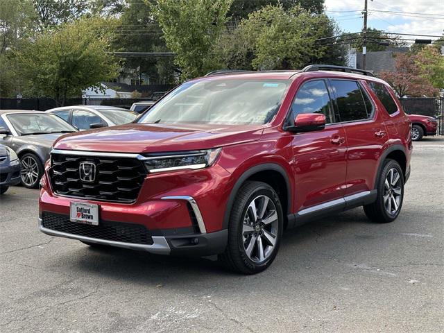 new 2025 Honda Pilot car, priced at $51,450