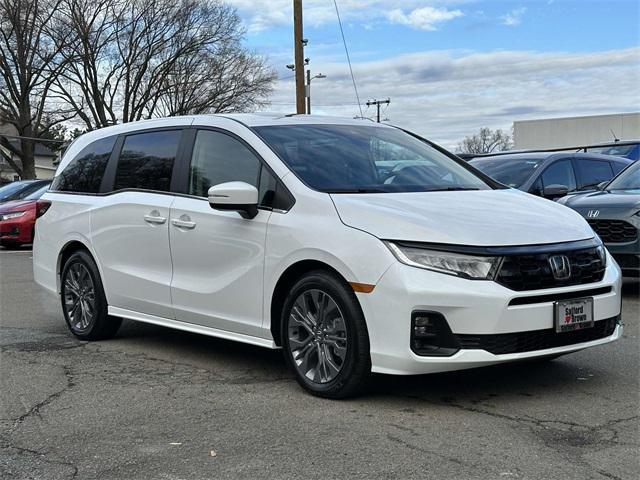 new 2025 Honda Odyssey car, priced at $48,460