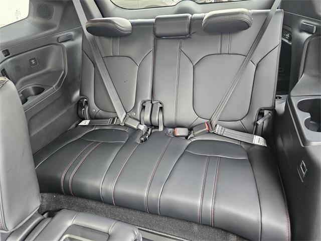 new 2025 Honda Pilot car, priced at $55,870