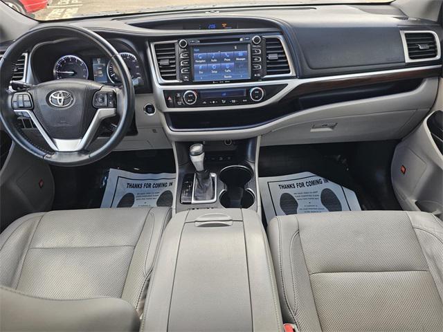 used 2016 Toyota Highlander car, priced at $17,900