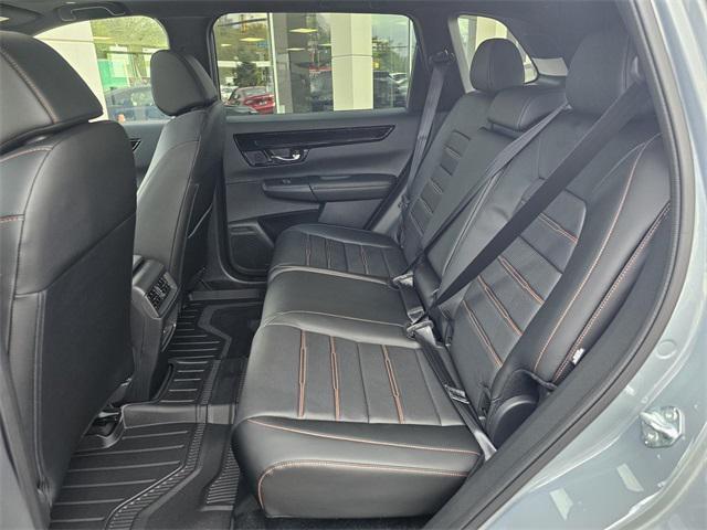 new 2026 Honda CR-V Hybrid car, priced at $45,450
