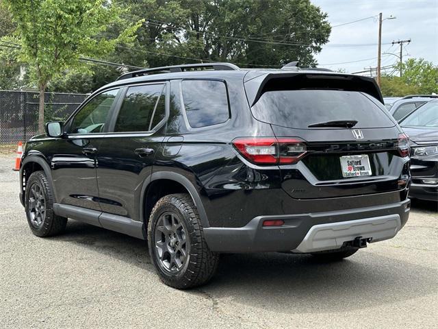 new 2025 Honda Pilot car, priced at $50,495