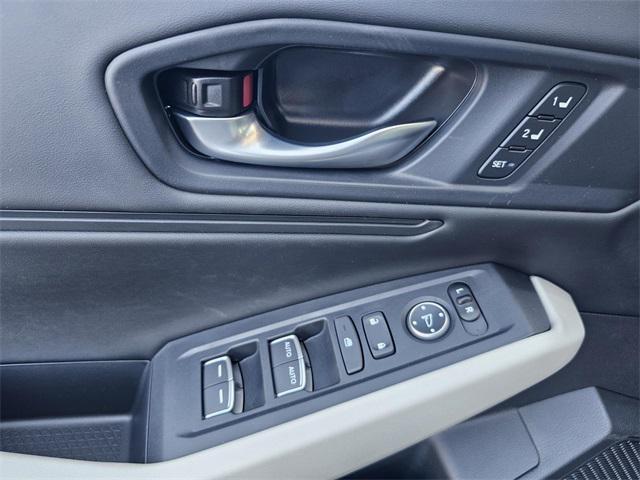 new 2025 Honda Accord Hybrid car, priced at $37,840