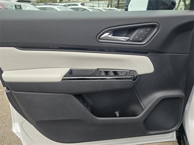 new 2025 Honda Prologue car, priced at $56,605