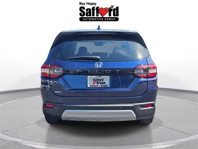 new 2025 Honda Pilot car, priced at $47,620