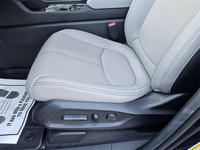 new 2025 Honda Pilot car, priced at $47,620