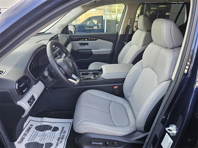 new 2025 Honda Pilot car, priced at $47,620
