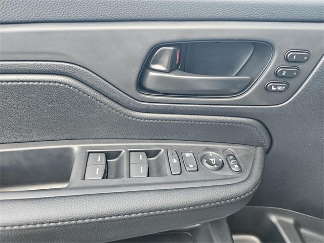 new 2026 Honda Odyssey car, priced at $46,040