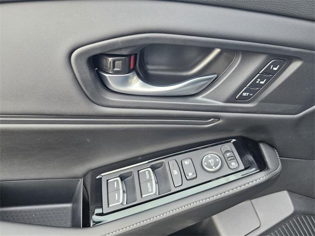 new 2025 Honda Accord Hybrid car, priced at $41,790