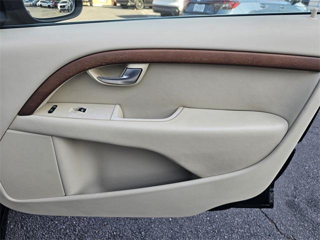 used 2009 Volvo S80 car, priced at $3,990