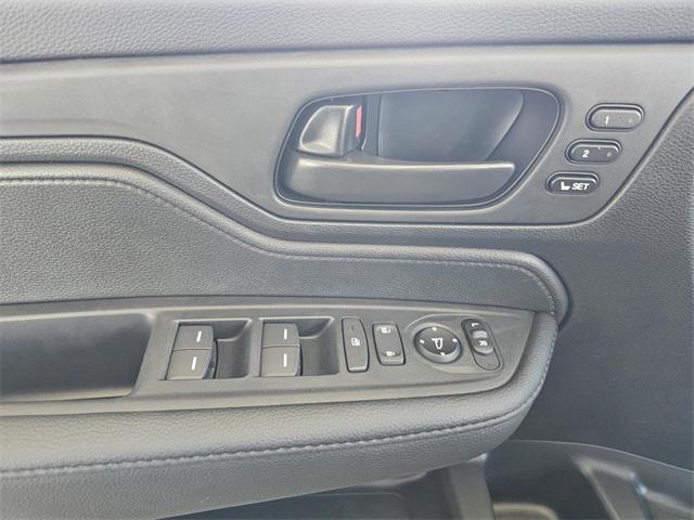 new 2026 Honda Odyssey car, priced at $45,585