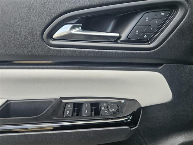 used 2025 Honda Prologue car, priced at $38,900