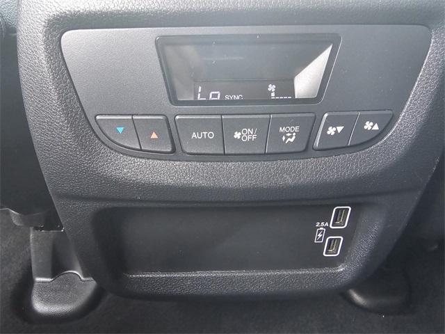 used 2022 Honda Pilot car, priced at $34,104