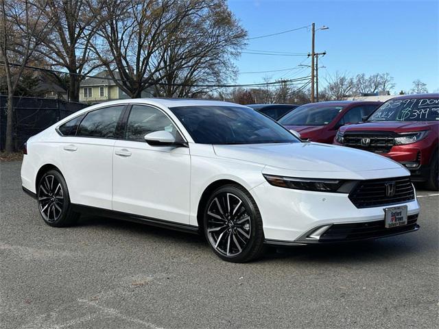 new 2025 Honda Accord Hybrid car, priced at $40,850