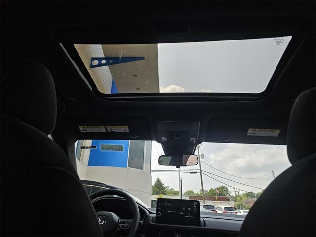 new 2026 Honda CR-V Hybrid car, priced at $39,875