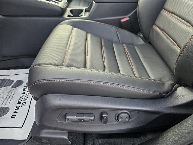 new 2026 Honda CR-V Hybrid car, priced at $43,425