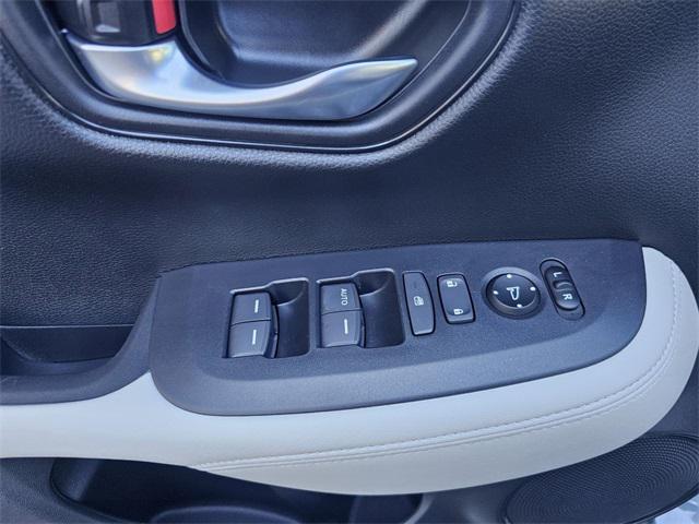 used 2025 Honda HR-V car, priced at $26,878