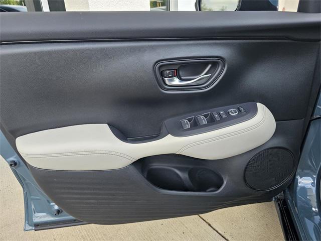 new 2026 Honda HR-V car, priced at $33,984