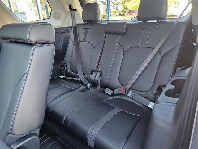 new 2025 Honda Pilot car, priced at $53,545