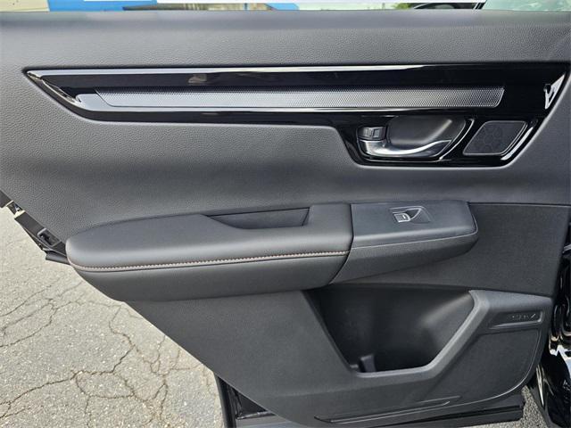 new 2026 Honda CR-V Hybrid car, priced at $43,645