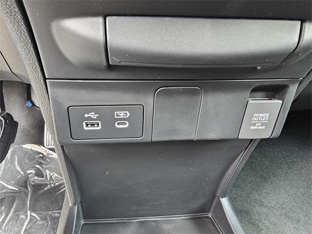 new 2025 Honda Odyssey car, priced at $43,870