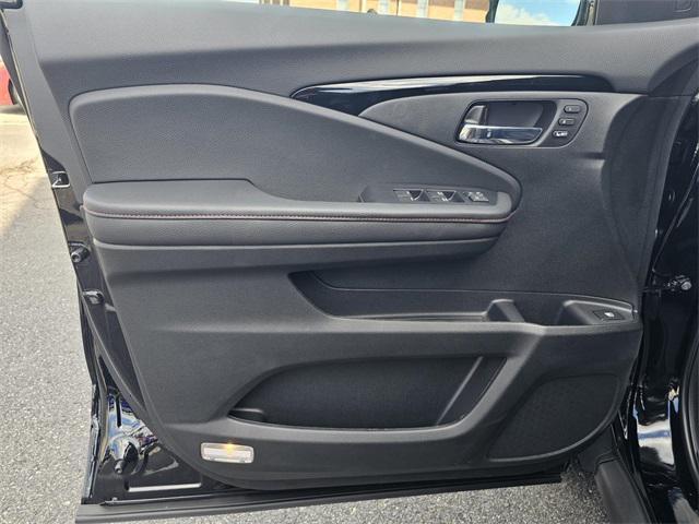 new 2025 Honda Ridgeline car, priced at $46,495