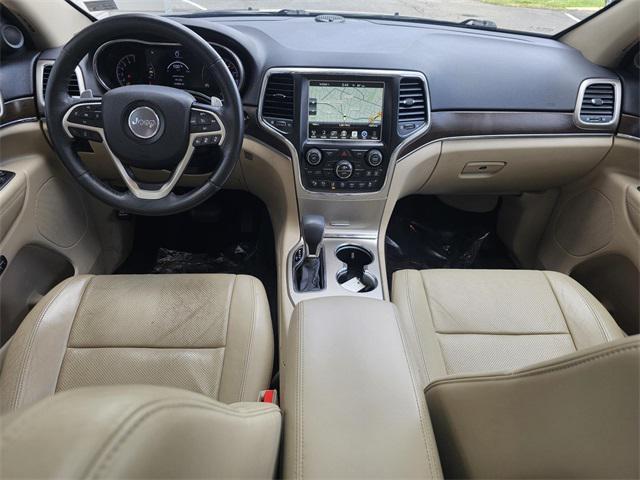 used 2017 Jeep Grand Cherokee car, priced at $14,305