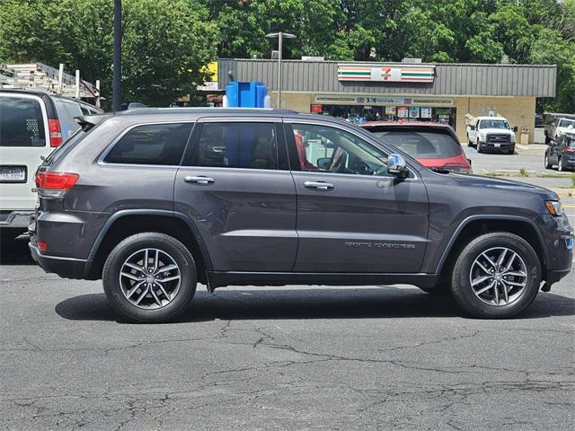 used 2017 Jeep Grand Cherokee car, priced at $14,305
