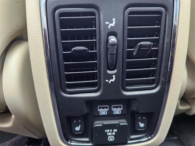 used 2017 Jeep Grand Cherokee car, priced at $14,305