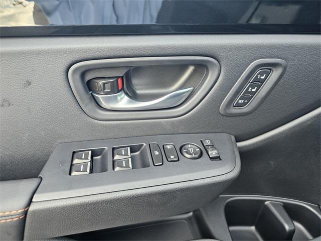 new 2025 Honda Pilot car, priced at $51,170