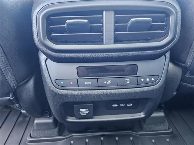 new 2025 Honda Pilot car, priced at $51,170