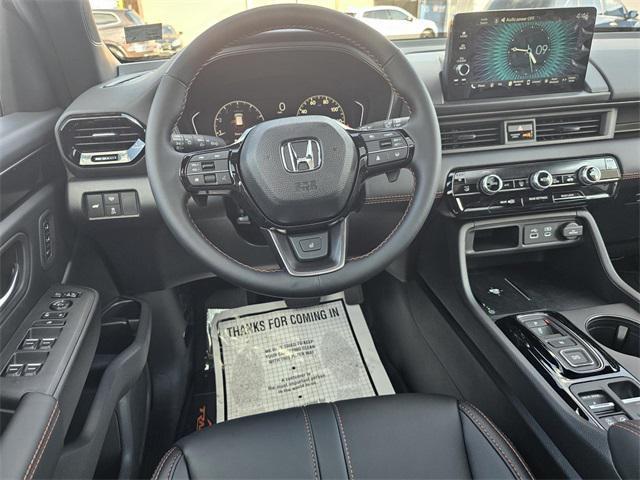 new 2025 Honda Pilot car, priced at $51,170