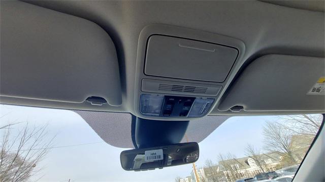 new 2025 Honda Odyssey car, priced at $54,220