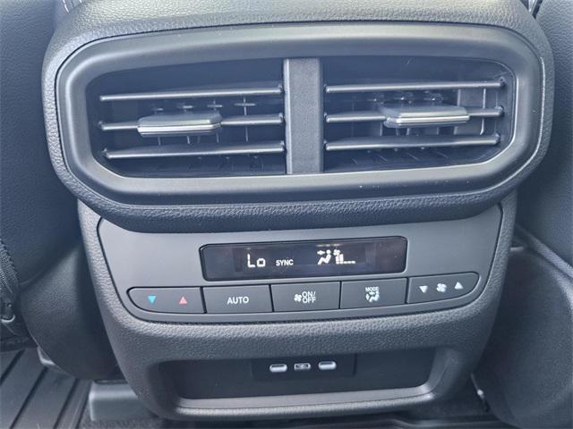 new 2025 Honda Pilot car, priced at $51,345