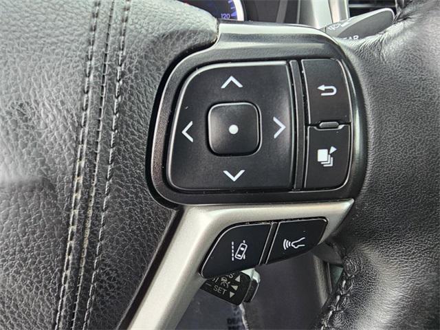 used 2019 Toyota Highlander car, priced at $20,150