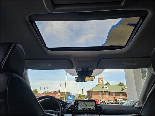 used 2025 Honda Odyssey car, priced at $46,099