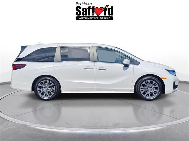 used 2025 Honda Odyssey car, priced at $46,099