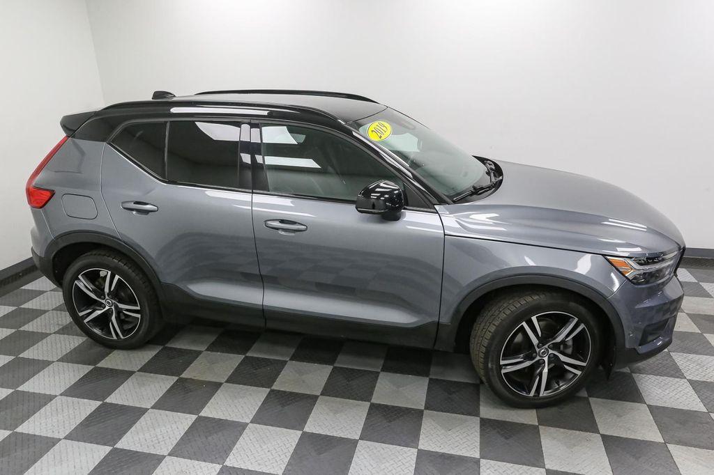 used 2019 Volvo XC40 car, priced at $16,707