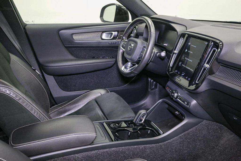 used 2019 Volvo XC40 car, priced at $16,707