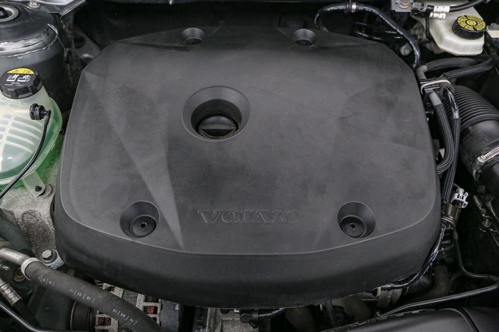 used 2019 Volvo XC40 car, priced at $16,707