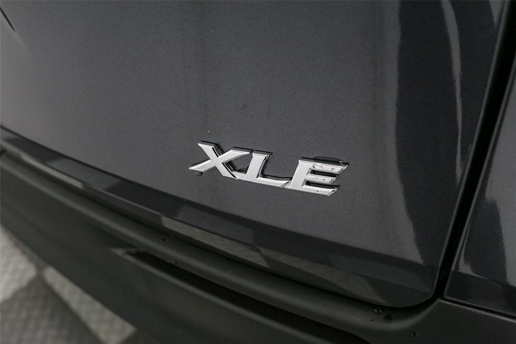 new 2025 Toyota Sienna car