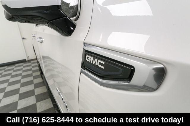 used 2021 GMC Yukon XL car, priced at $55,056