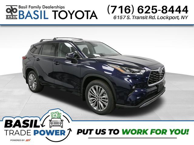 new 2023 Toyota Highlander car