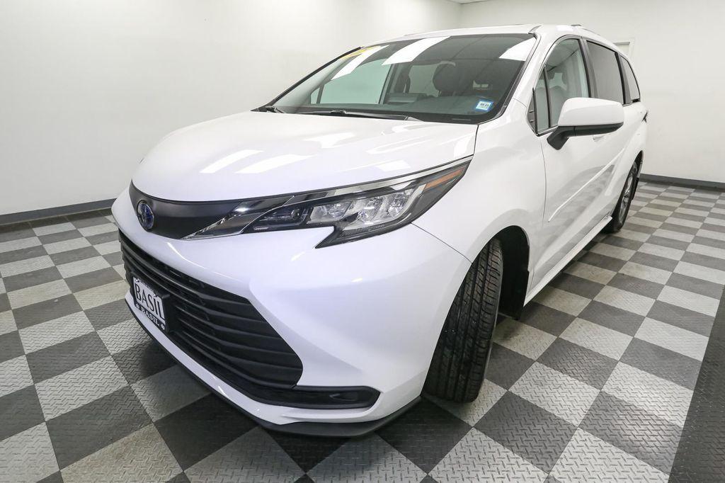used 2024 Toyota Sienna car, priced at $37,500