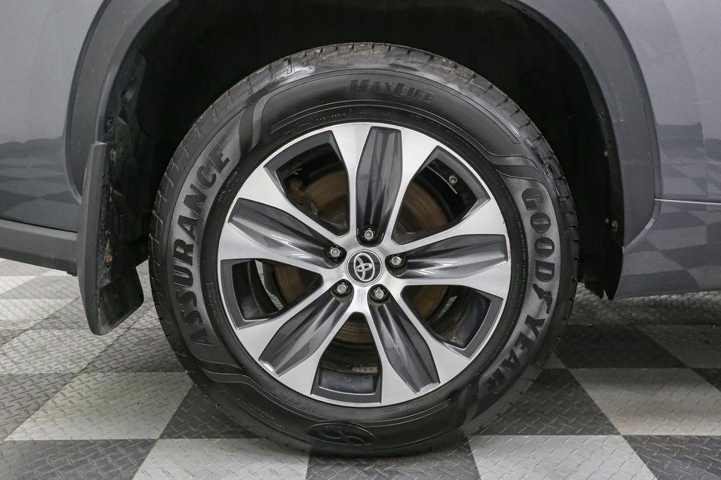 used 2021 Toyota Highlander car