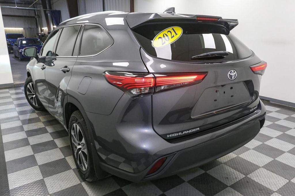 used 2021 Toyota Highlander car