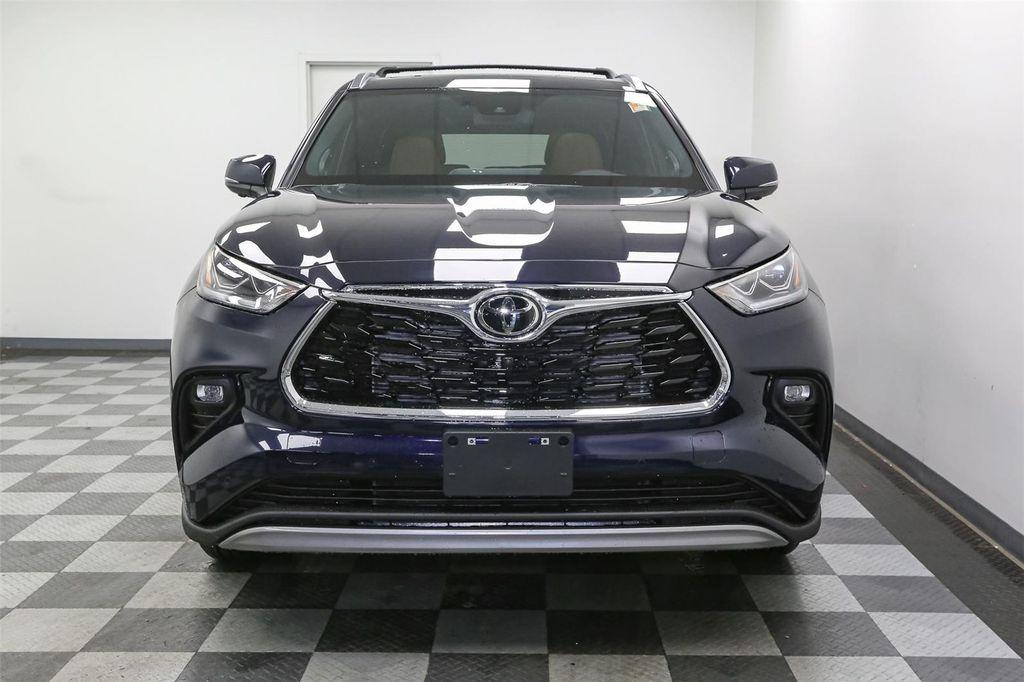 new 2025 Toyota Highlander car, priced at $54,948