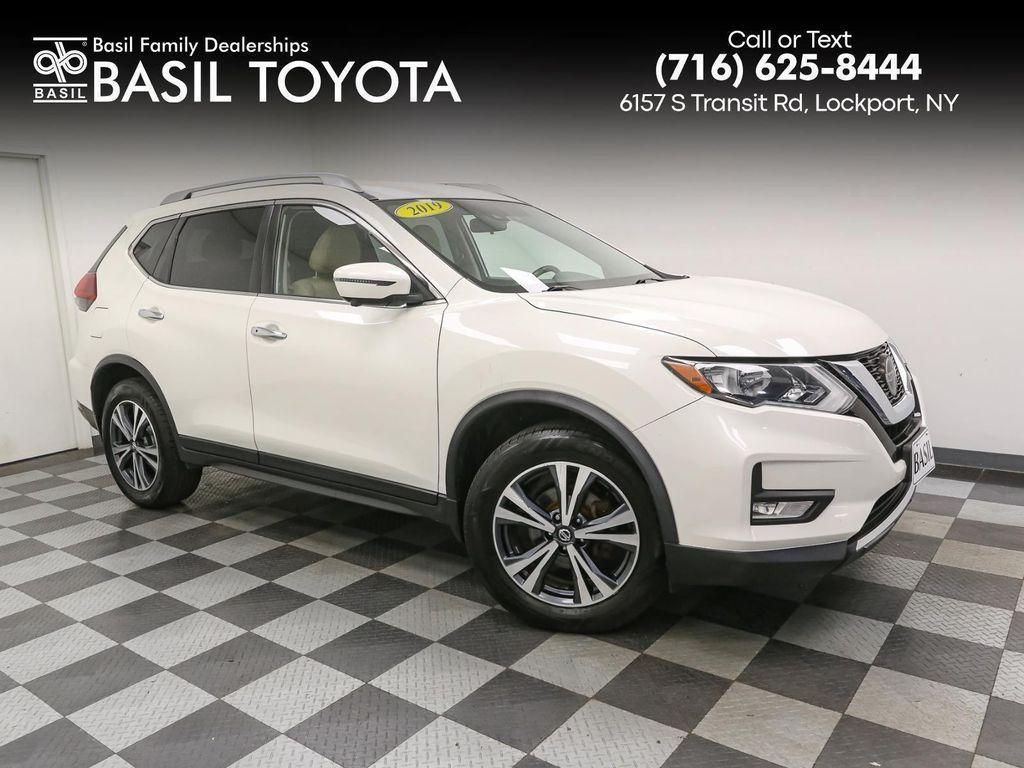 used 2019 Nissan Rogue car, priced at $15,440