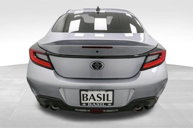 used 2024 Toyota GR86 car, priced at $32,476